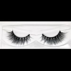 100% mink lashes